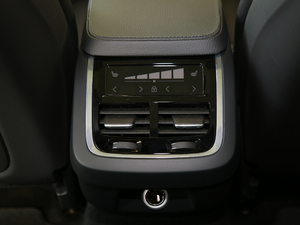 20172.0T T5 AWD h п؅^