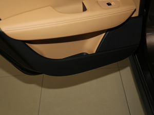 20172.0T T5 AWD h(yun) ǰTg