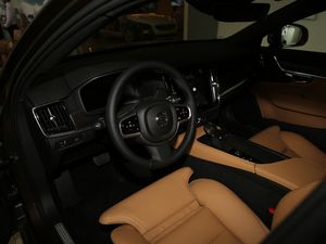 20172.0T T5 AWD h п؅^