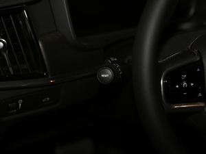 20172.0T T5 AWD h п؅^