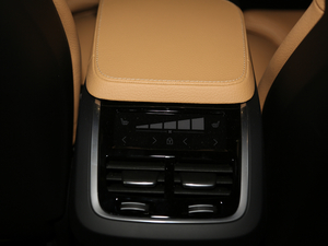 20172.0T T5 AWD h п؅^