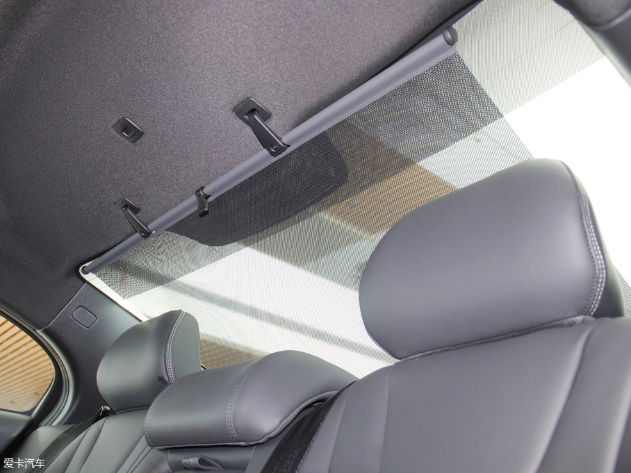 2017���֠���S60(�M��) 2.0T T5 �����\�Ӱ�