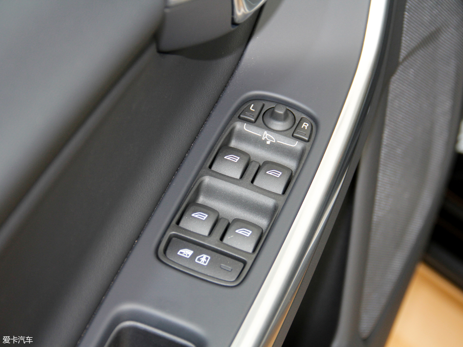 2017֠S60(M) 2.0T T5 \Ӱ