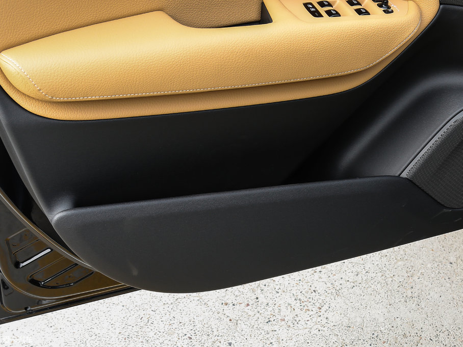 2018���֠���XC90 T6 ���ݰ� 5��