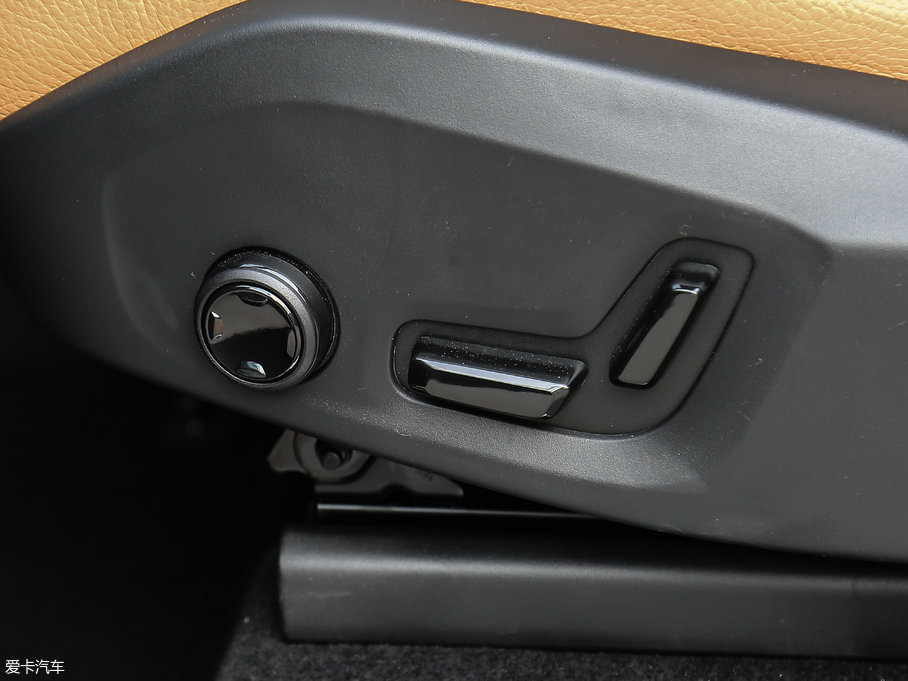 2018���֠���XC90 T6 ���ݰ� 5��