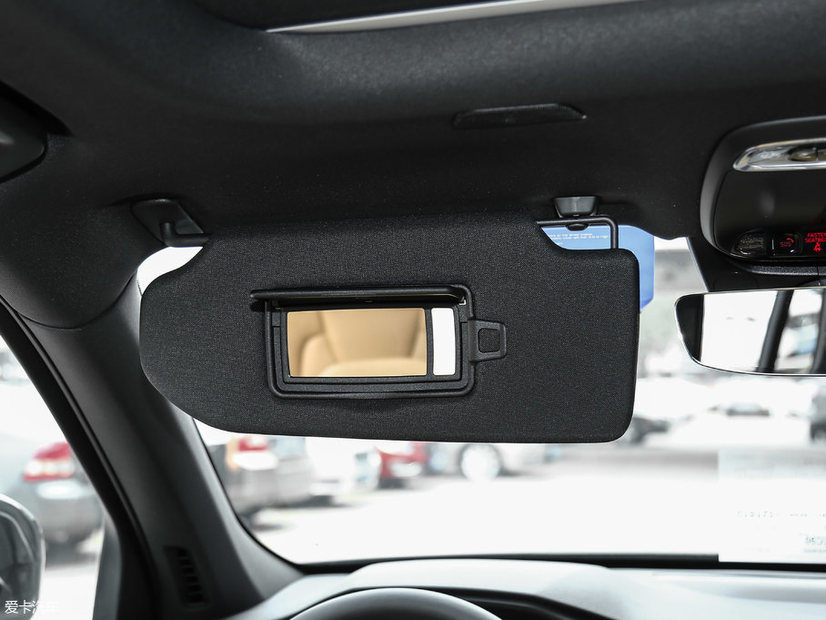 2018���֠���XC90 T6 ���ݰ� 5��