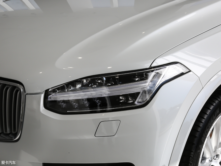 2018֠XC90 T6 Ű 7