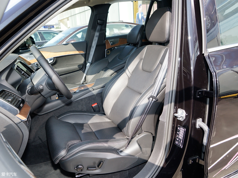 2018���֠���XC90 T6 ����� 7��