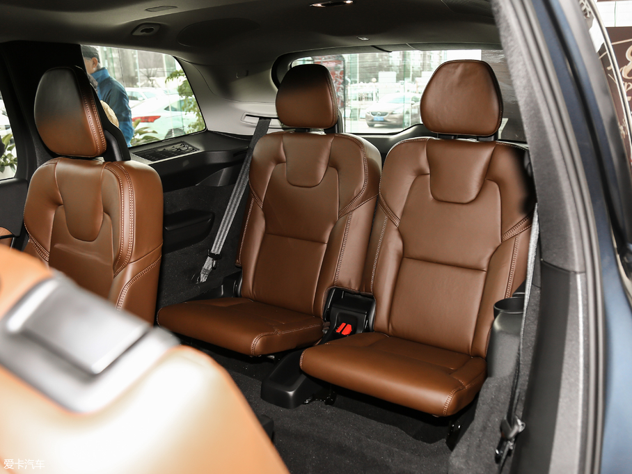 2018֠XC90 T6 Ű 7