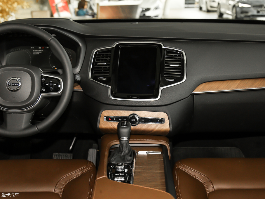 2018֠XC90 T6 Ű 7