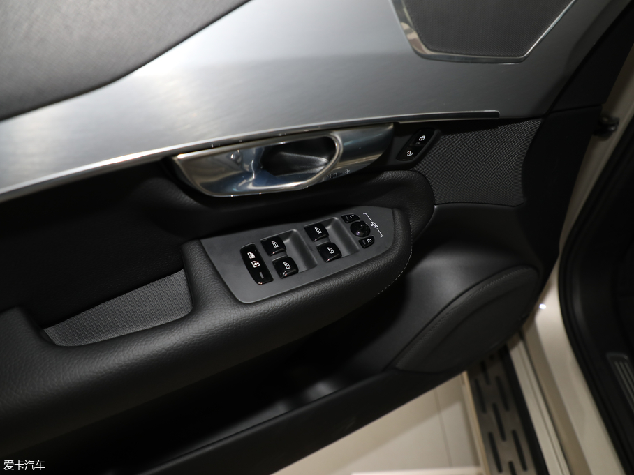 2018���֠���XC90 T5 ���ݰ� 7��