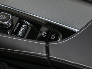 2018T8 (g)\(yn)(dng) п؅^(q)