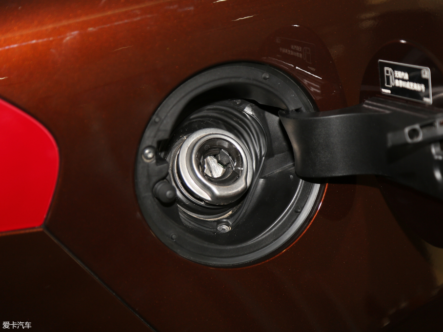 2018V40 Cross Country 1.5T T3 Ű