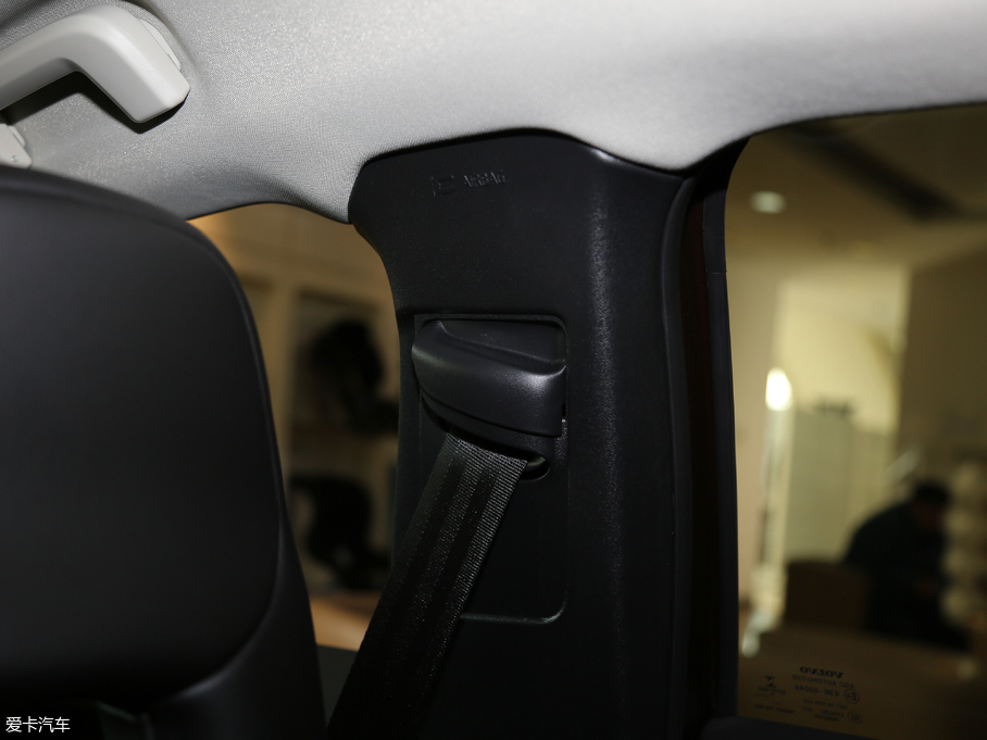 2018V40 Cross Country 1.5T T3 Ű