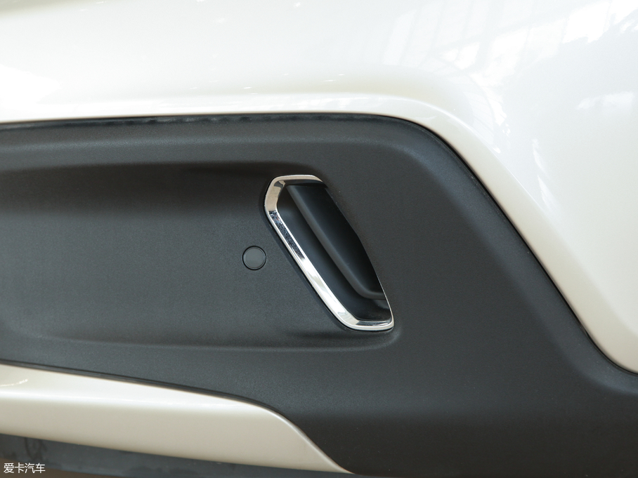 2018V40 Cross Country 2.0T T5 AWDŰ