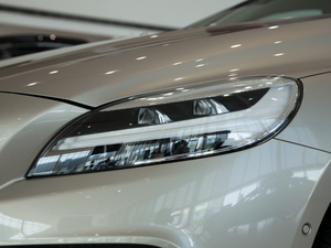 20182.0T T5 AWDŰ (x)(ji)^