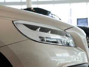 20182.0T T5 AWDŰ (x)(ji)^