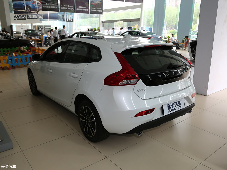 2018֠V40 1.5T T3 ݰ