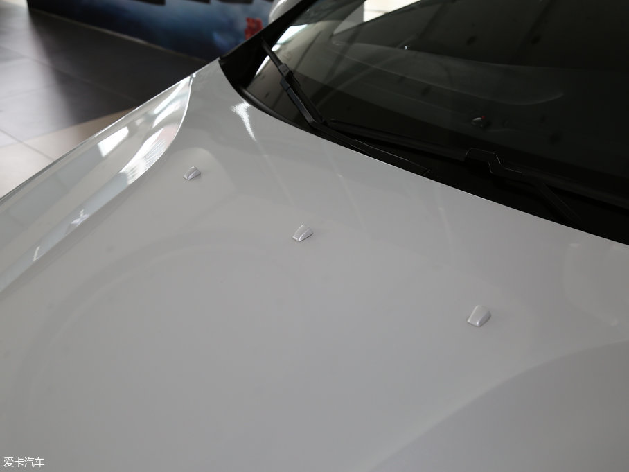 2018���֠���V40 1.5T T3 ���ݰ�