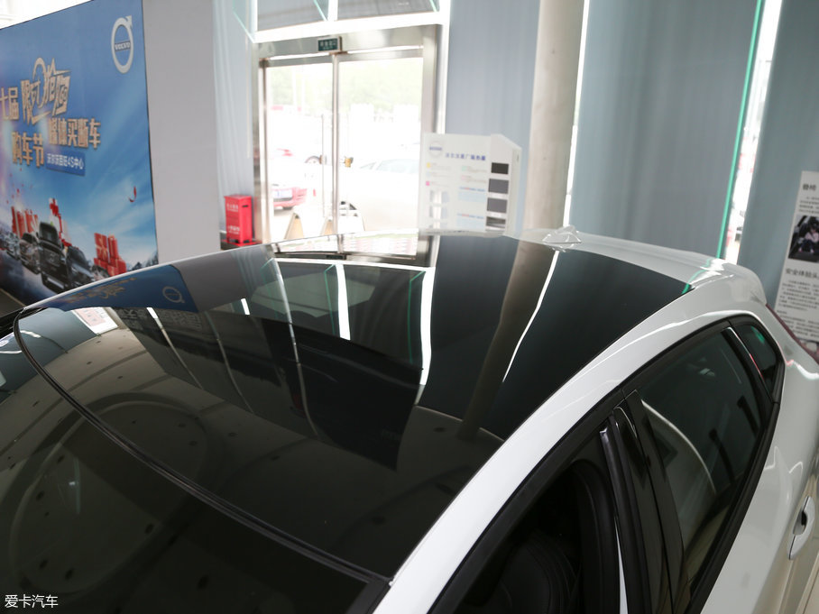 2018֠V40 1.5T T3 ݰ