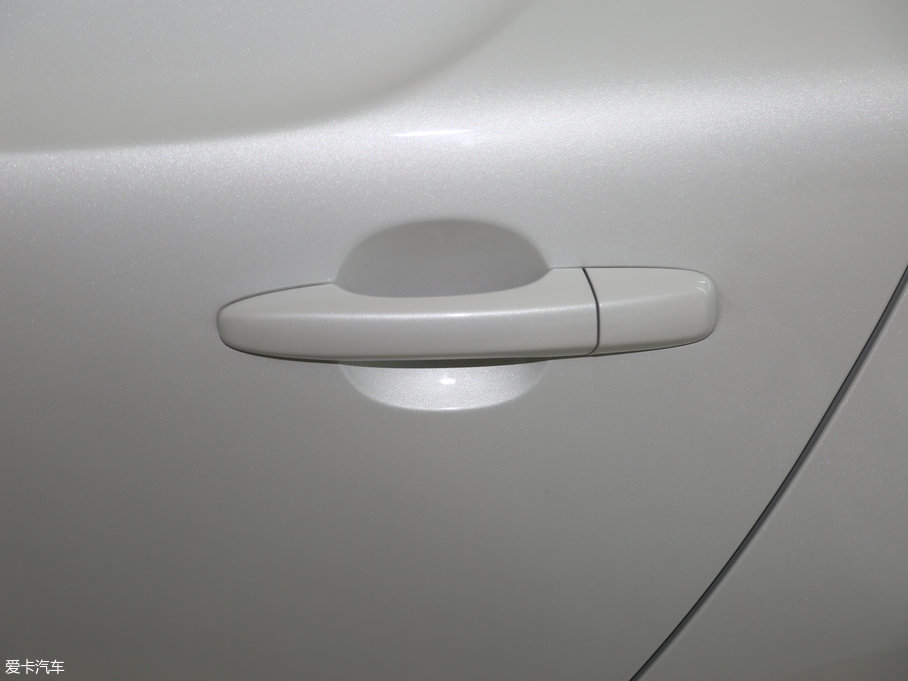 2018֠V40 1.5T T3 ݰ