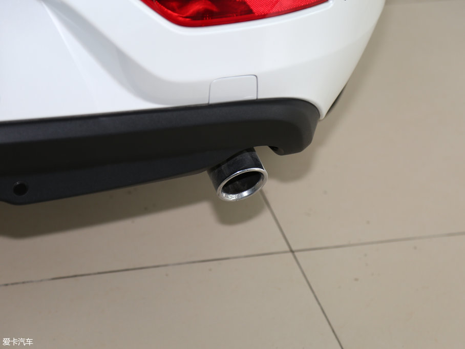 2018���֠���V40 1.5T T3 ���ݰ�