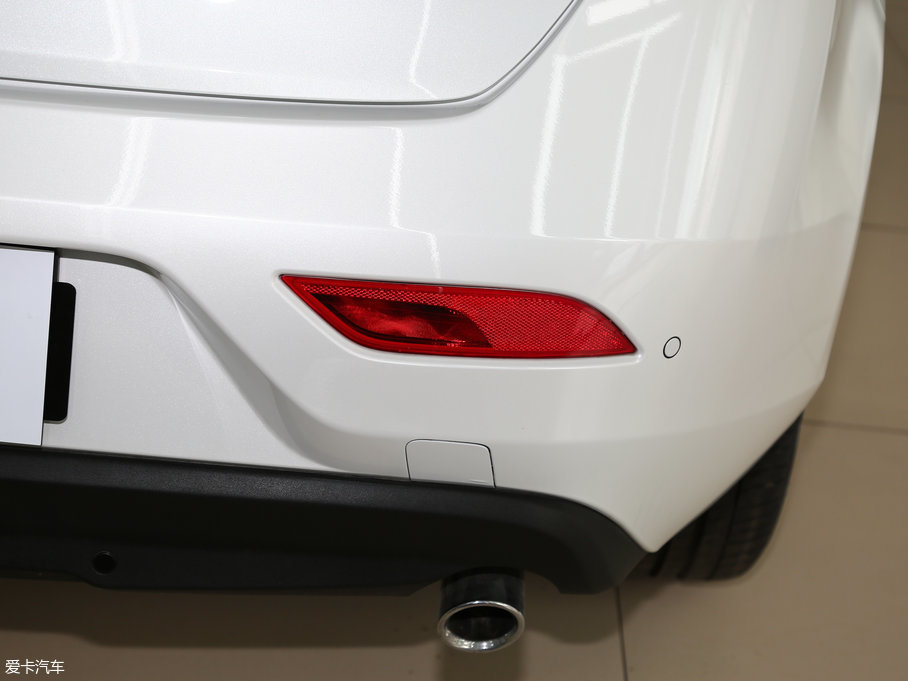 2018���֠���V40 1.5T T3 ���ݰ�