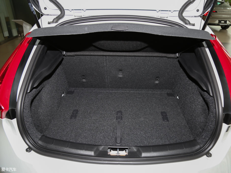 2018֠V40 1.5T T3 ݰ