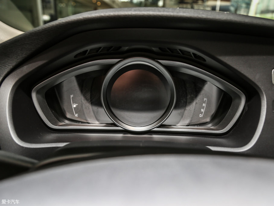 2018���֠���V40 1.5T T3 ���ݰ�