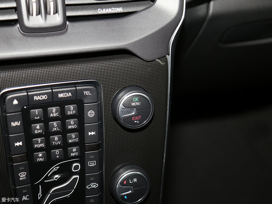 2018���֠���V40 1.5T T3 ���ݰ�