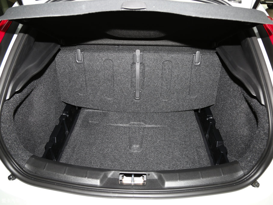 2018֠V40 1.5T T3 ݰ