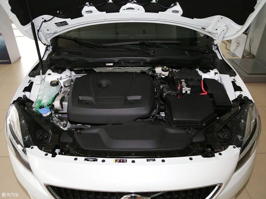 2018֠V40 1.5T T3 ݰ