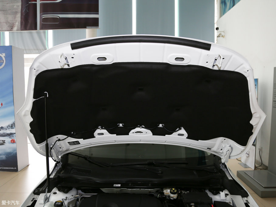 2018֠V40 1.5T T3 ݰ