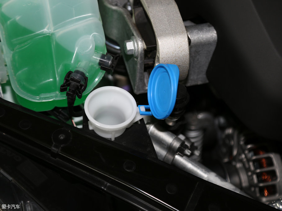 2018֠V40 1.5T T3 ݰ