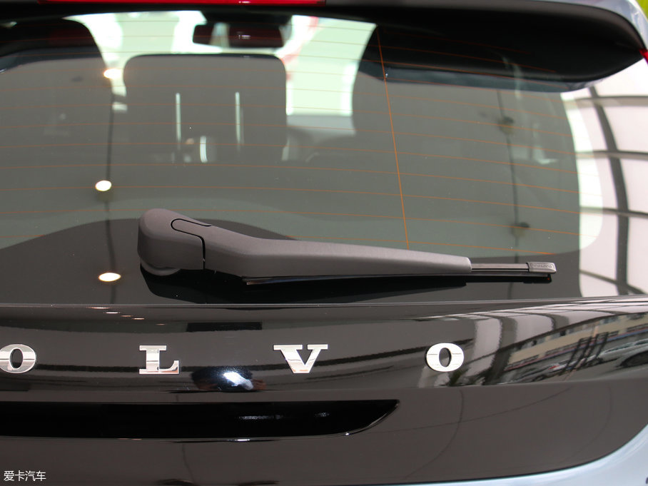 2018���֠���V40 1.5T T3 ���а�