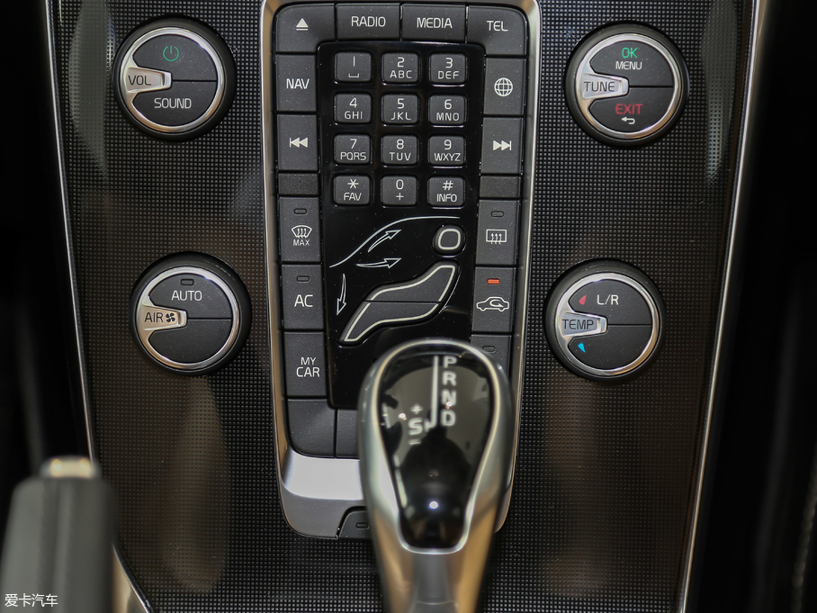 2018���֠���V40 1.5T T3 ���ݰ�