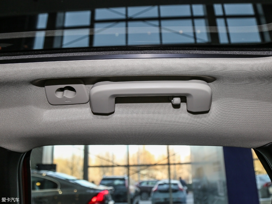 2018֠V40 1.5T T3 ݰ