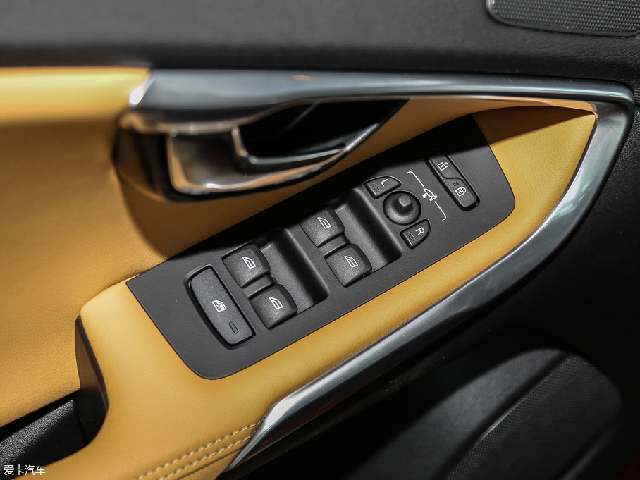 2018֠V40 1.5T T3 ݰ