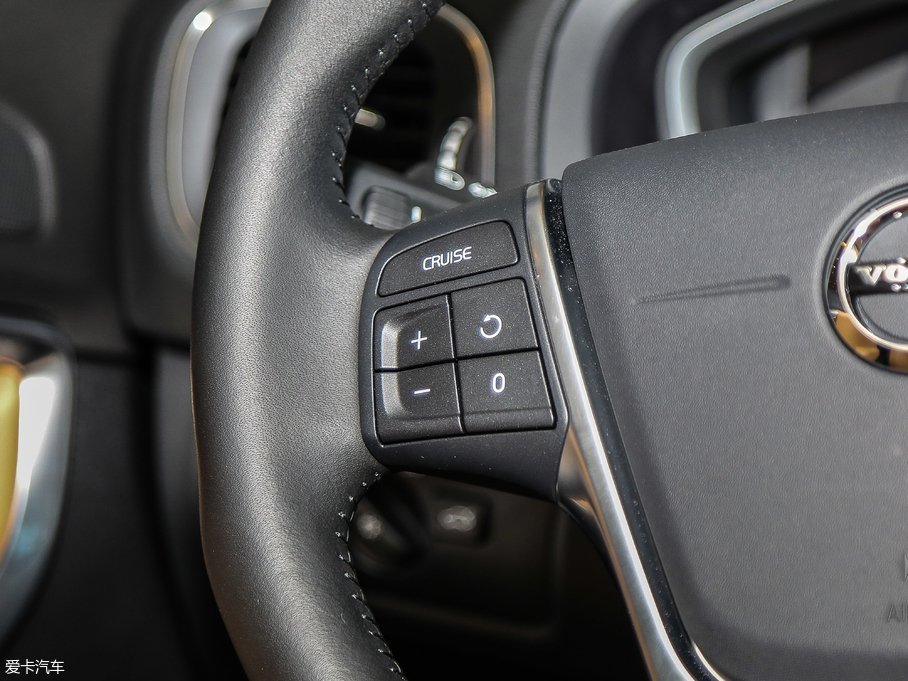 2018֠V40 1.5T T3 ݰ