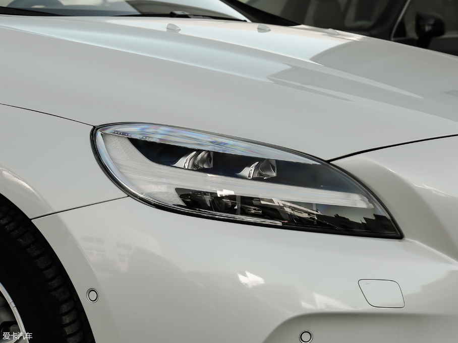 2018֠V40 1.5T T3 Ű