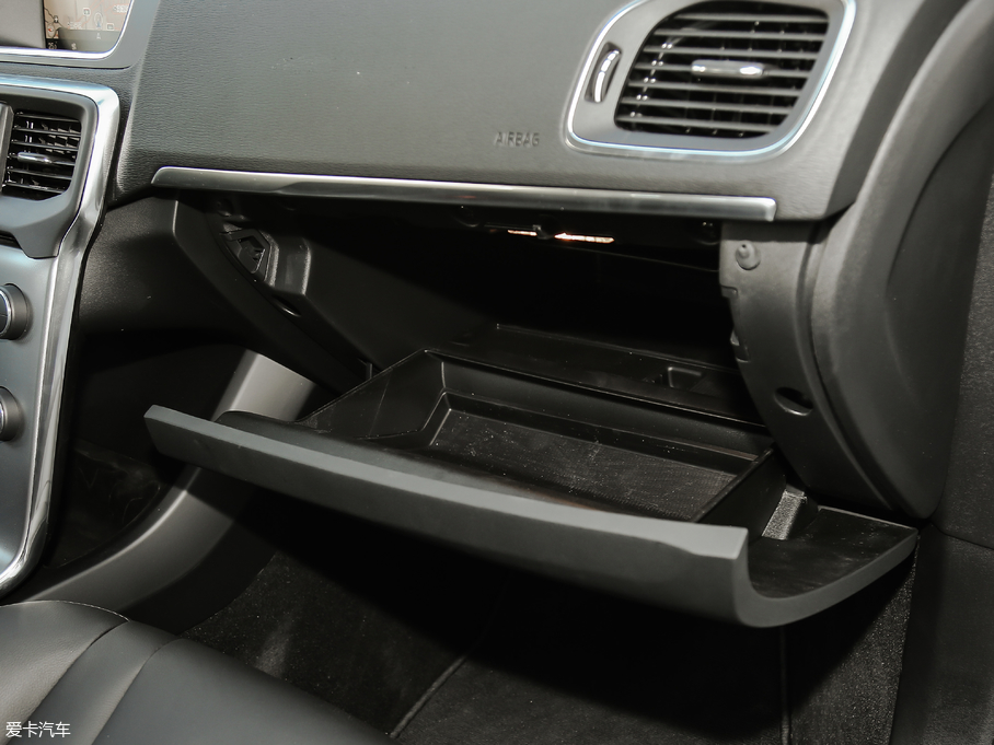 2018֠V40 1.5T T3 Ű