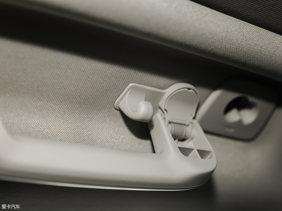 2018֠V40 1.5T T3 Ű