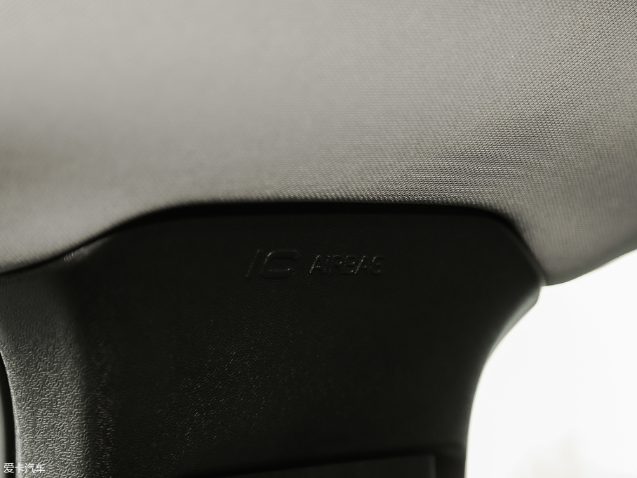 2018֠V40 1.5T T3 Ű