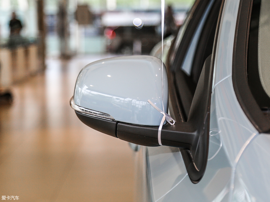 2018���֠���V40 1.5T T3 ���ݰ�