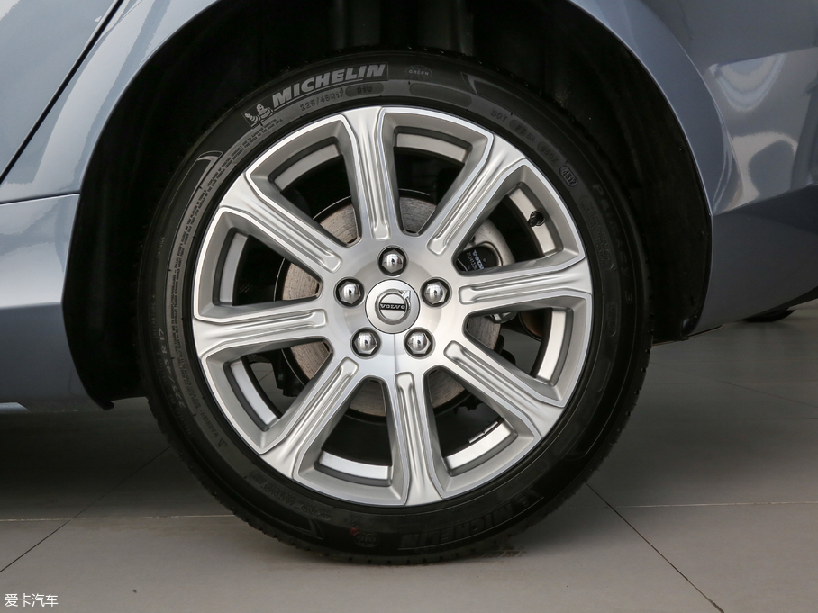 2018֠V40 1.5T T3 Ű