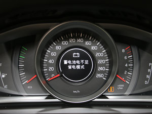2018款1.5T T3 智尚版 中控区