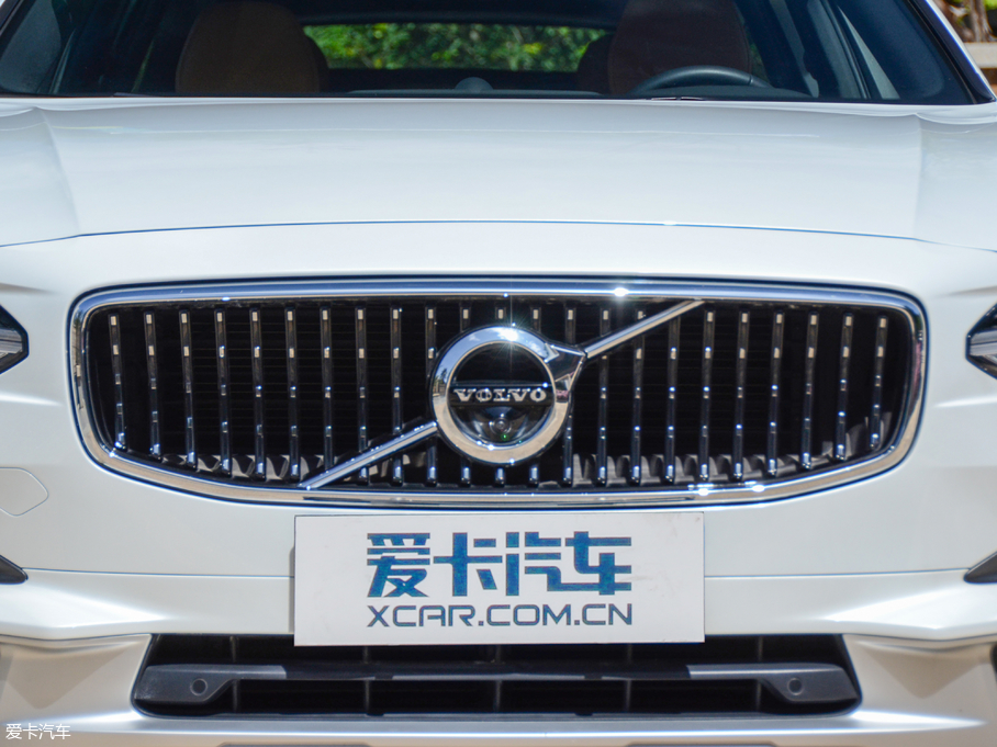 2017֠ V90 2.0T T5 AWD 