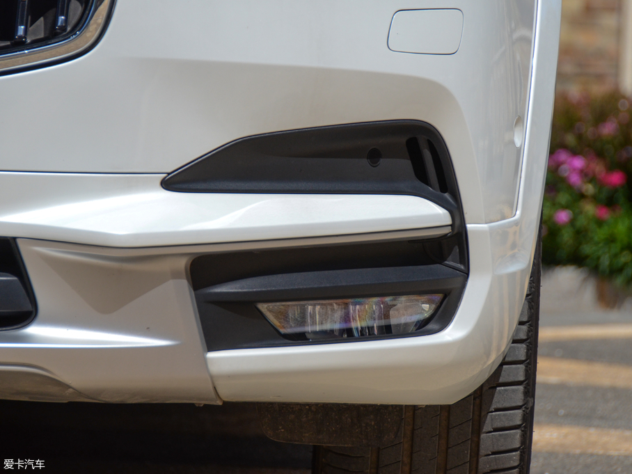 2017֠ V90 2.0T T5 AWD 