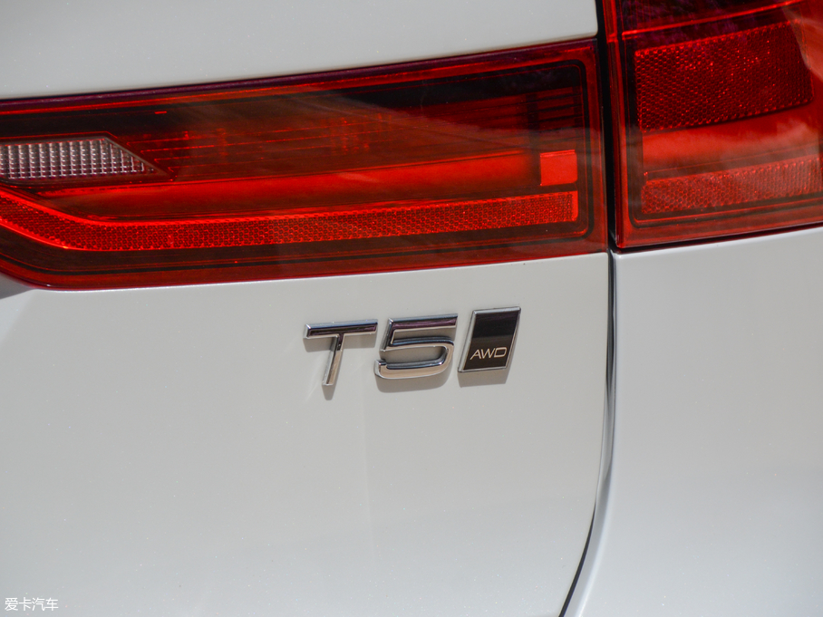 2017֠ V90 2.0T T5 AWD 