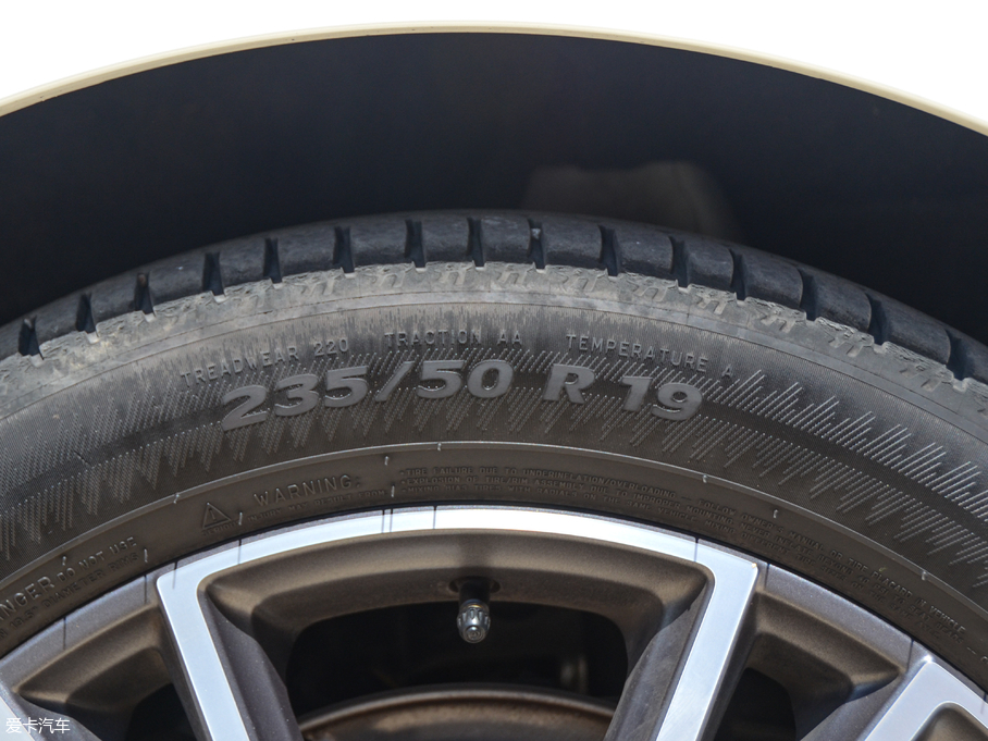 2017���֠��� V90 2.0T T5 AWD �����